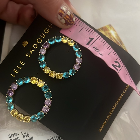 Lele Sadoughi, crystal circulo earrings - Picture 9 of 9